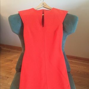 Fitted cap sleeve dress.